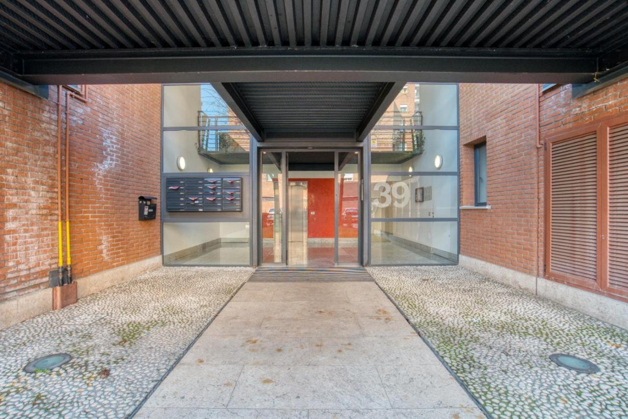 Caseospitali - Casa Di Bibi, Colorato Ed Elegante Bilocale Vicino Al Naviglio Martesana Per 4 Vimodrone Exterior foto
